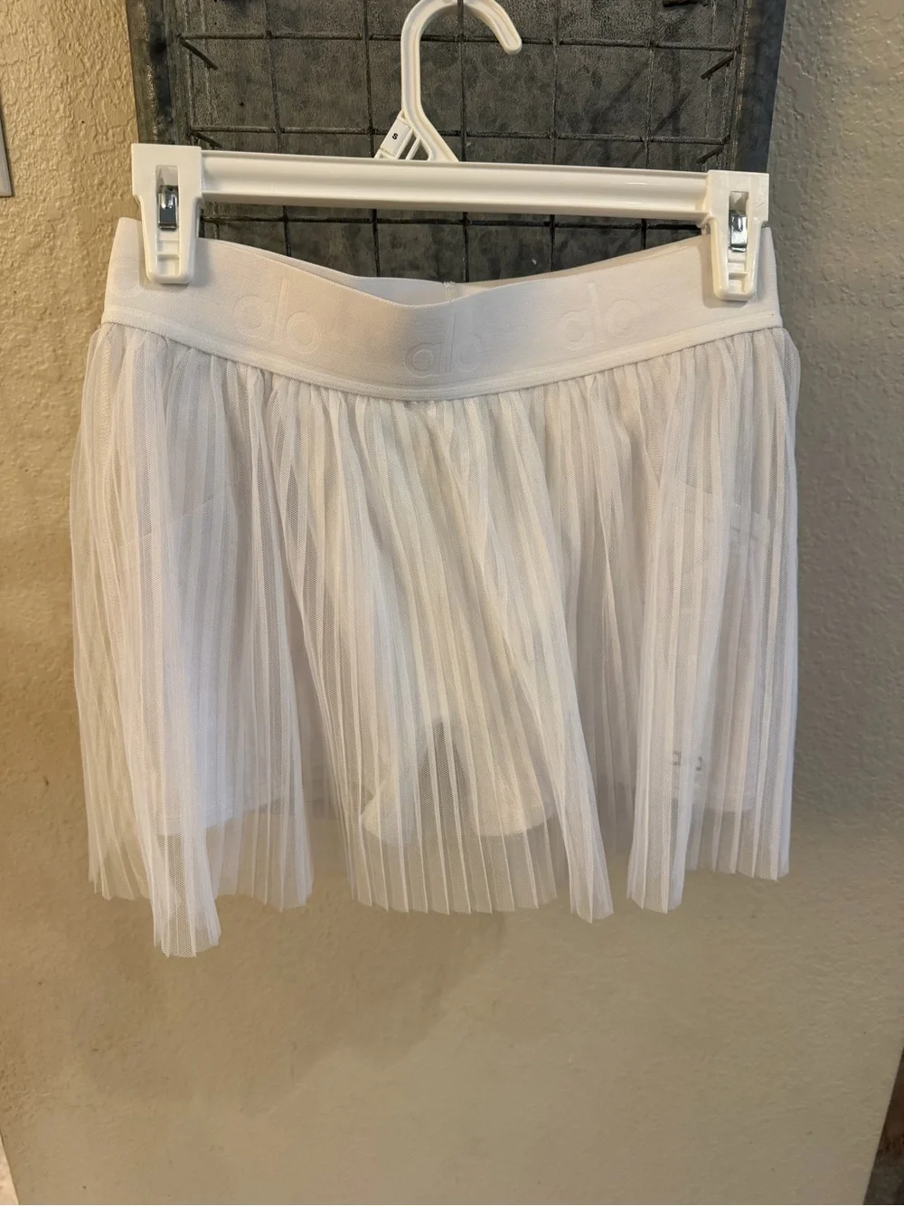 ALO Yoga Mesh Flirty Tennis Skirt